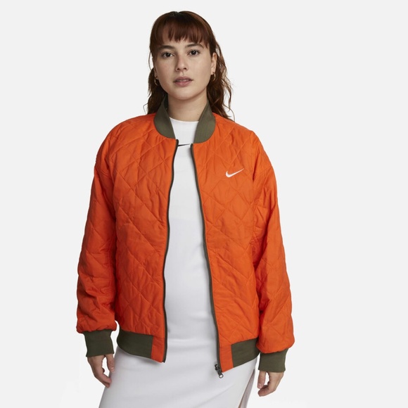 Nike Women's Reversible Varsity Bomber Jacket (NWOT) - Picture 3 of 5